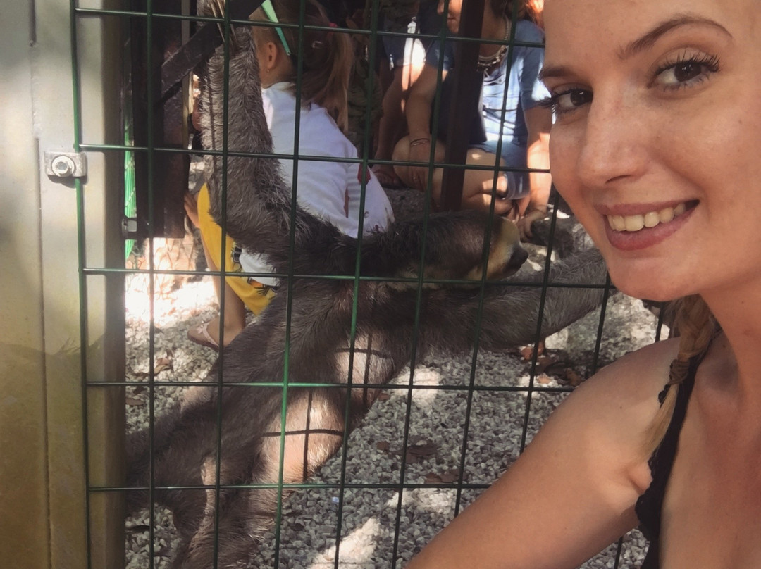 Association Chou Ai-Macouria必去景点