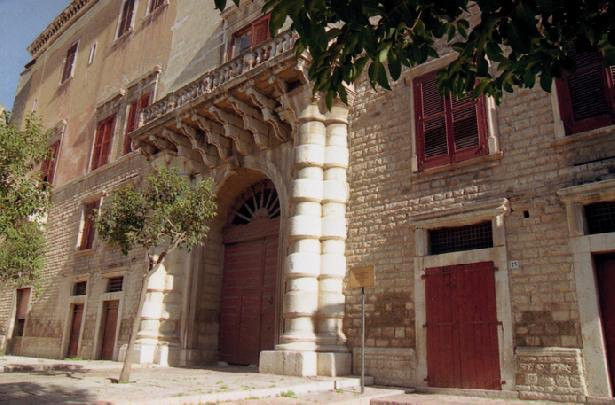 Palazzo Ducale-安德里亚必去景点