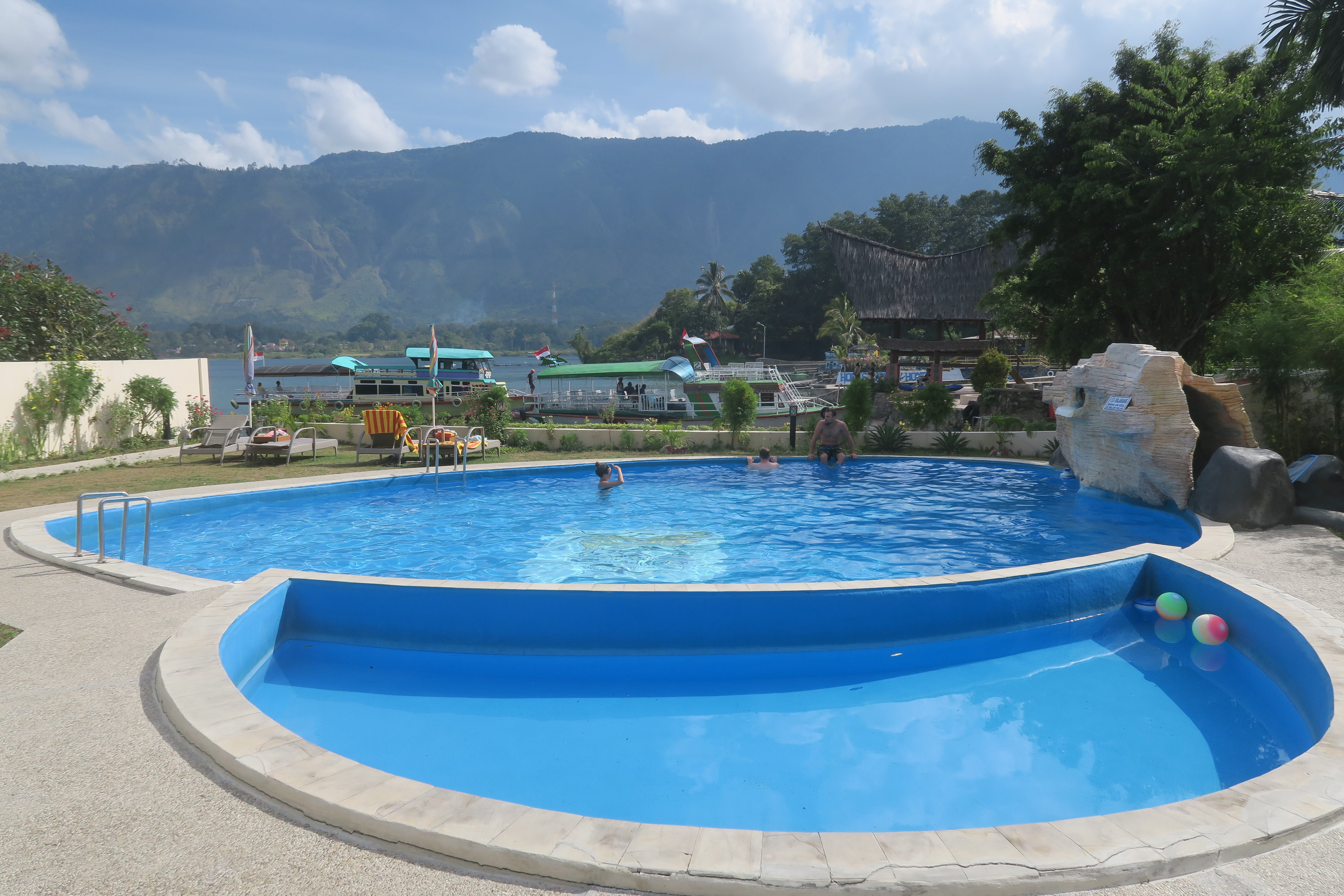 Zoe’s Paradise Waterfront Hotel-泳池