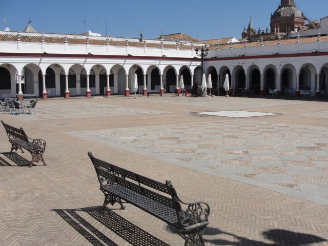 Plaza del Mercado-卡莫纳必去景点