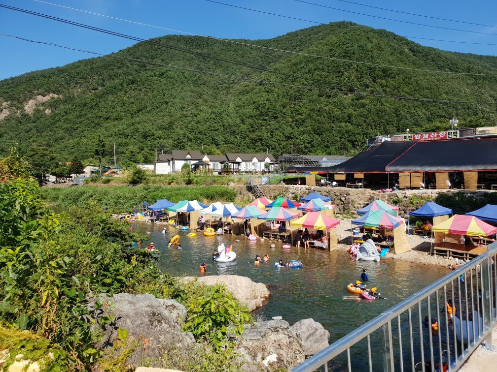 Ssangyong Gyegok-闻庆市必去景点