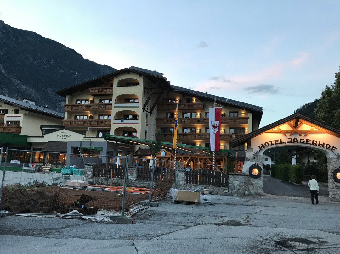 Zams酒店住宿-Hotel Jägerhof