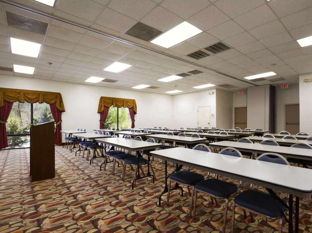 Baymont by Wyndham Crossville主图