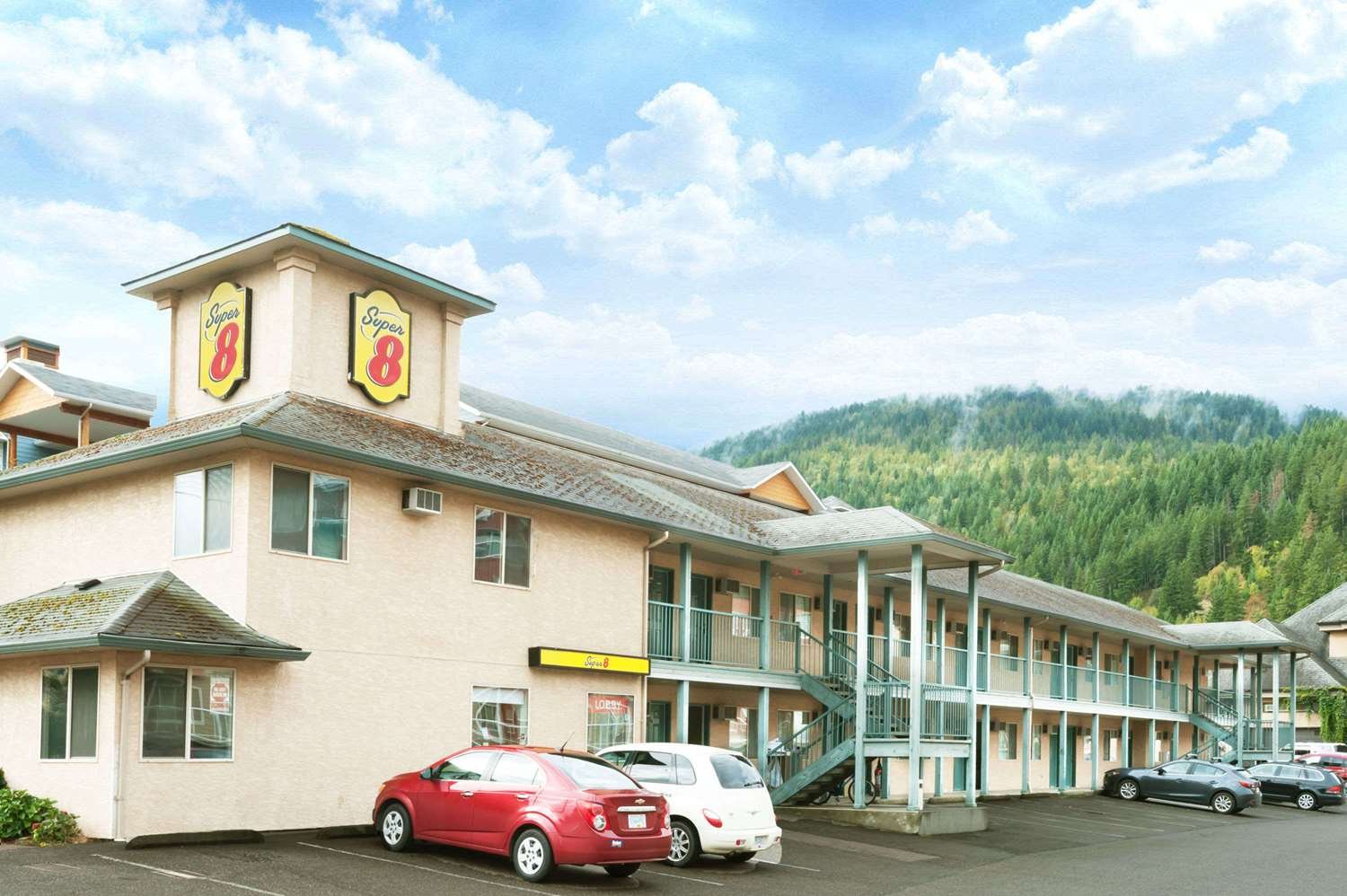 Super 8 by Wyndham Sicamous-官方