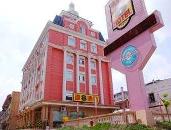 扬子江饭店(武汉青山红钢城地铁站店)主图