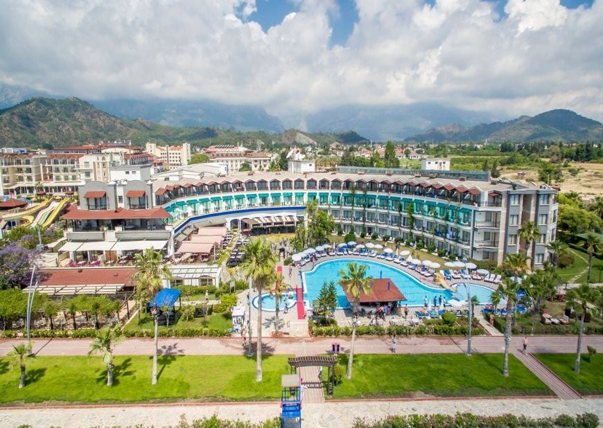 Armas Labada Beach Hotel主图