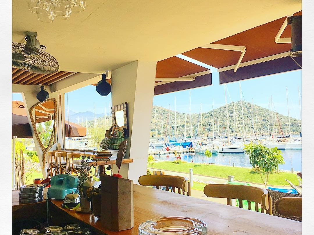 Oxygen Pub-卡斯必去景点