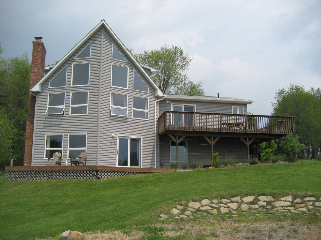 Big Sky Hilltop Bed and Breakfast