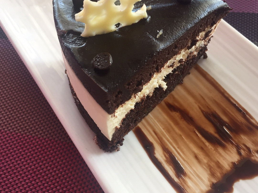 巴卡容餐馆和美食-Too Nice To Slice Cake Gallery