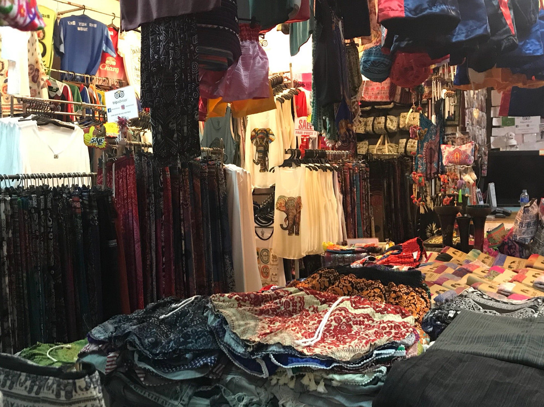 Ohm Shop on Sale-瑶诺岛必去景点