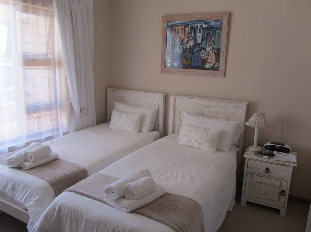 Oceanway Accommodation主图