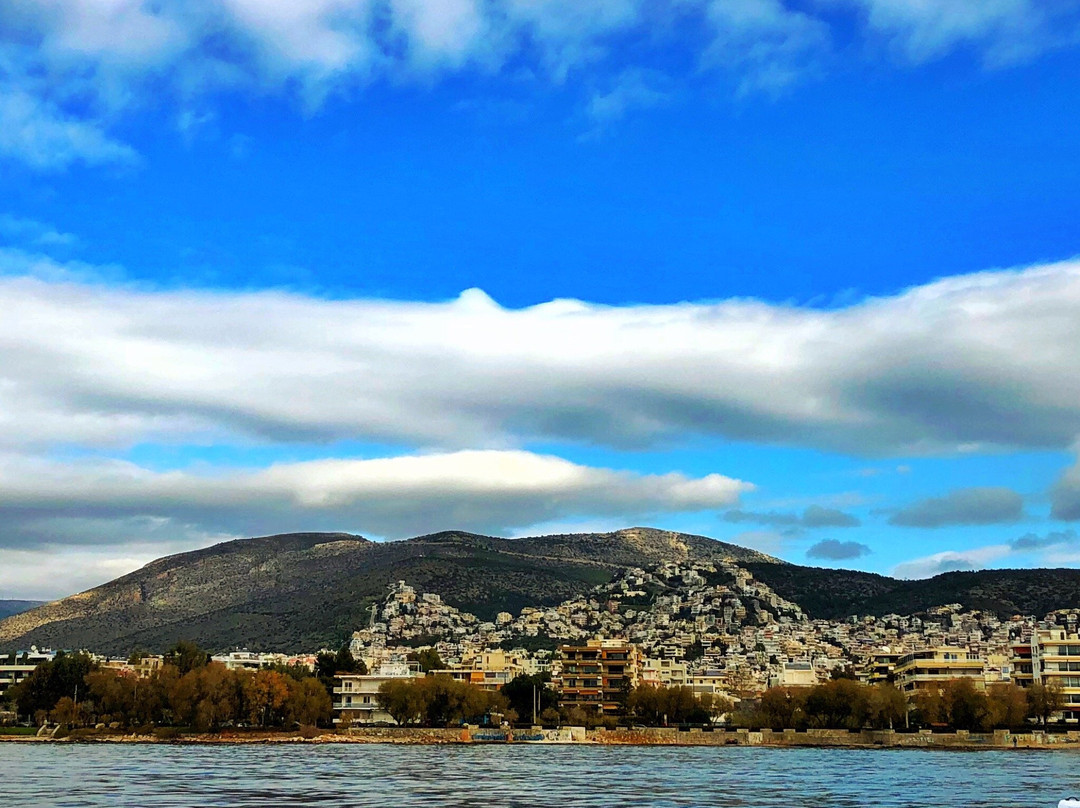 Bewindsurfer Windsurfing School-Voula必去景点