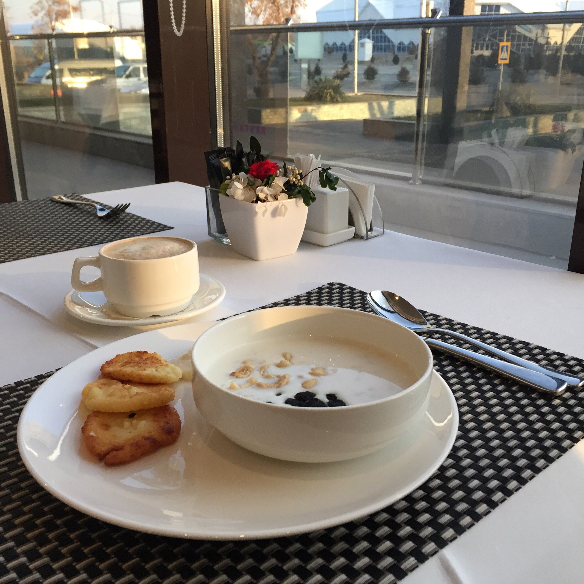 DoubleTree by Hilton Shymkent-浴室