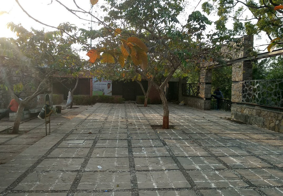 Sneh Rashmi Botanical Garden-苏拉特必去景点