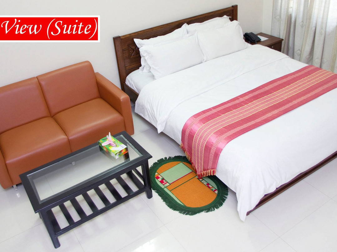 Rest Inn Hotel & Restaurant主图