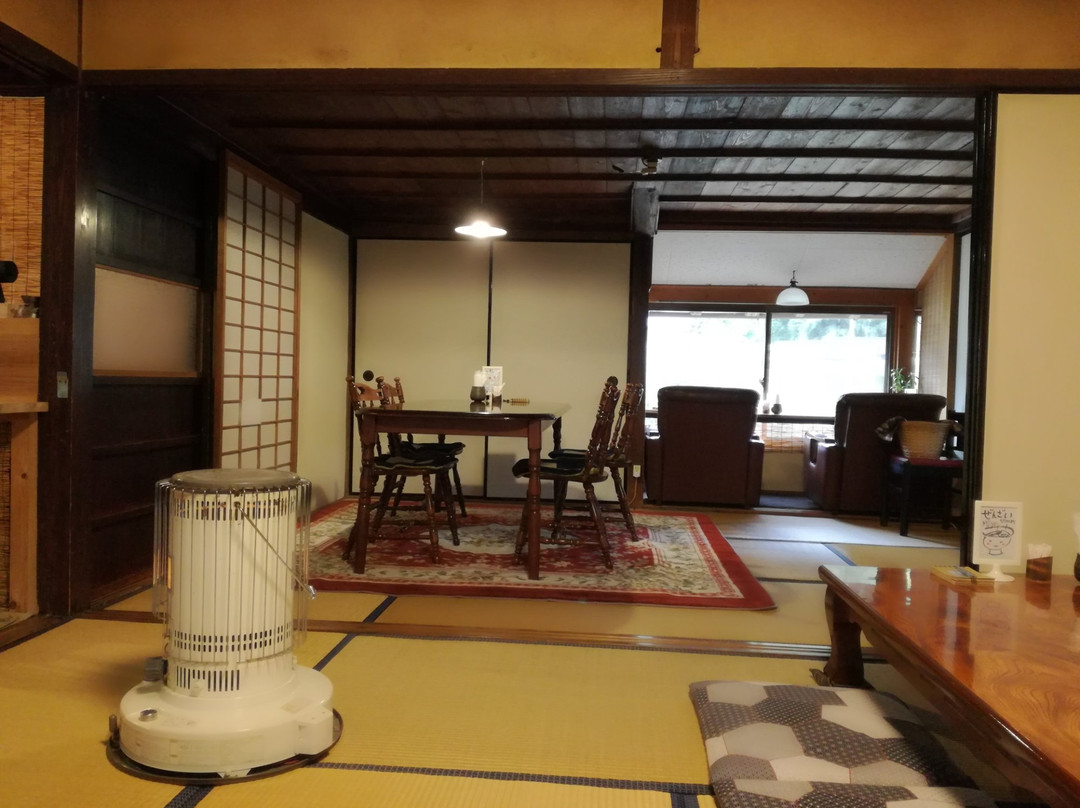 青い屋根