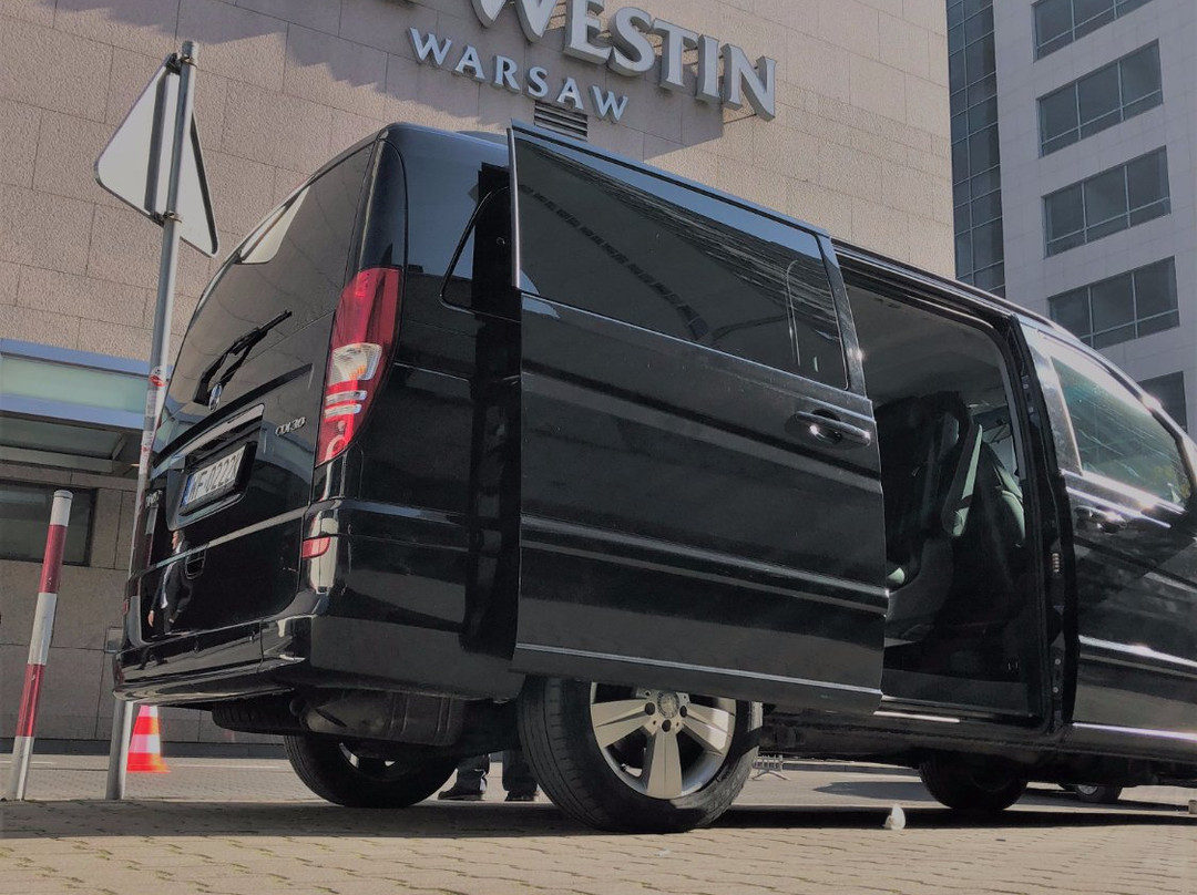 Limuzyny com - Chauffeur Service & Tours景点图片