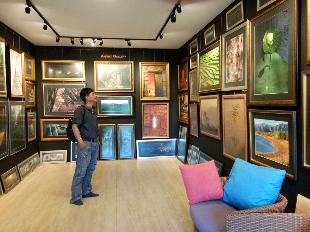 Aniwat Gallery @Chiang Mai-夜林必去景点