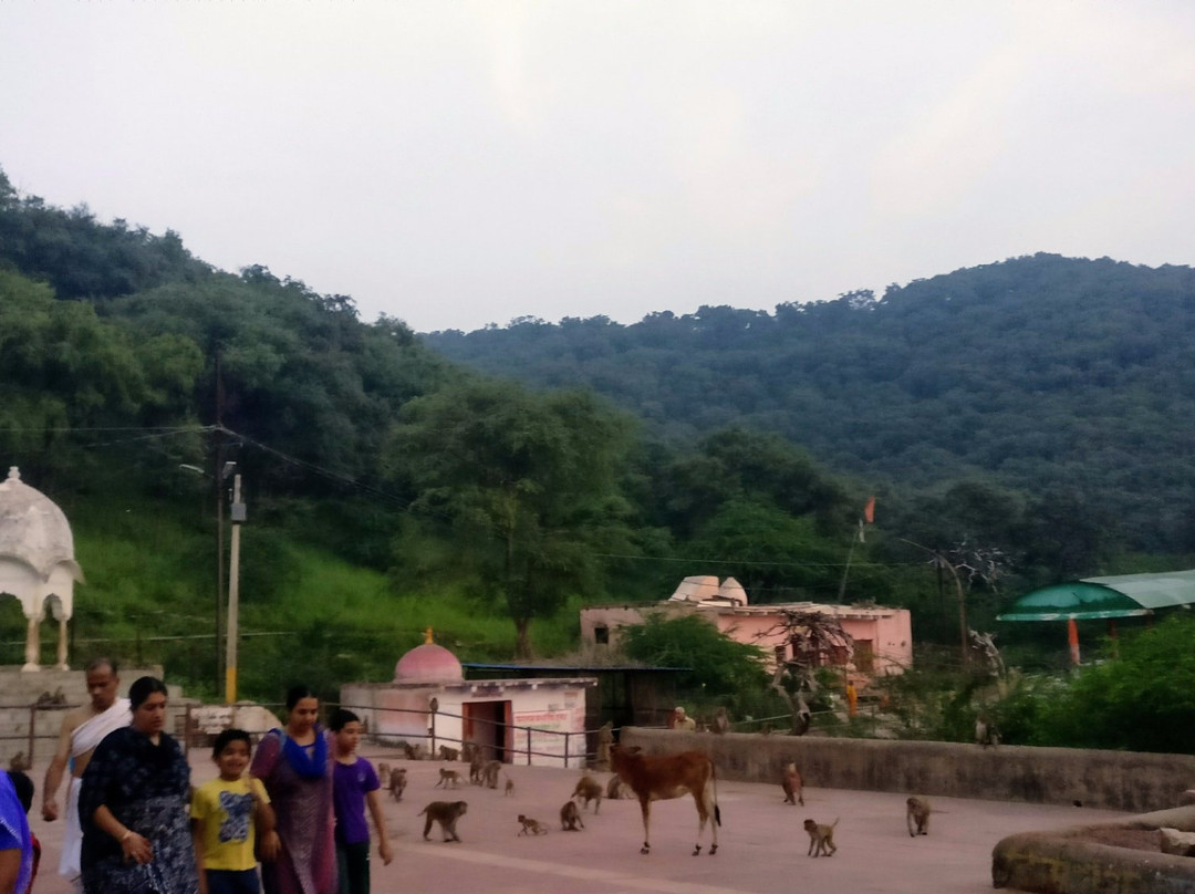 Kamadgiri Temple景点图片