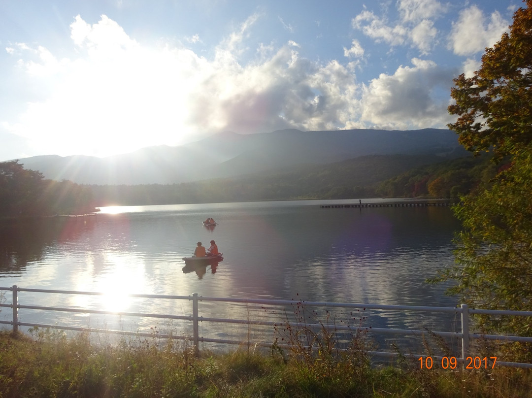 Lake Baragi景点图片