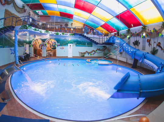 Krasnyy Desant旅游景点-Swimming Pool Aqua Club