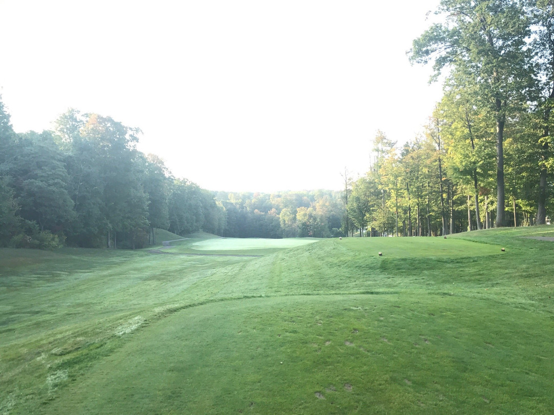 Whispering Woods Golf Course景点图片