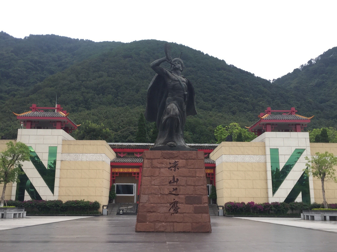 彝族奴隶博物馆-西昌市必去景点