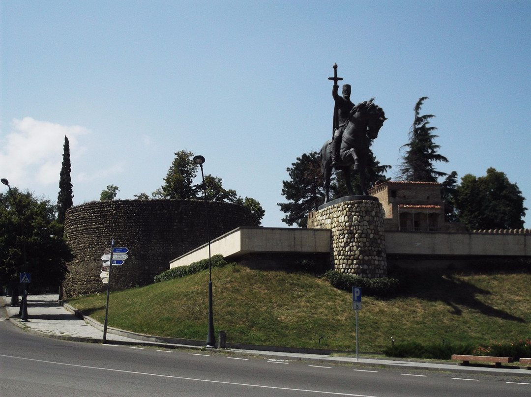 Monument to Heraclius II-Telavi必去景点
