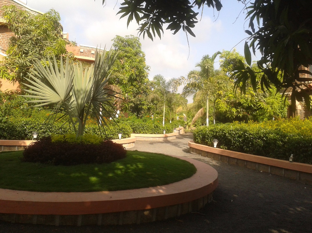 Hotel Shyam Farm House