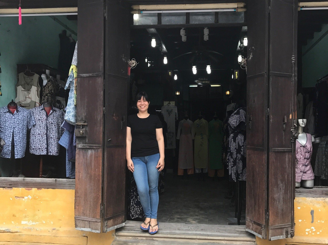 Cao Minh Clothes Shop-会安必去景点