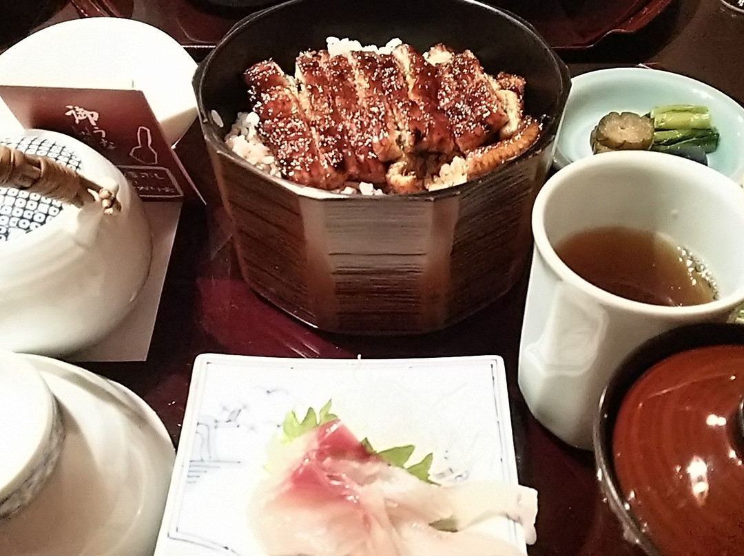冈谷市餐馆和美食-Ouna Komatsuya