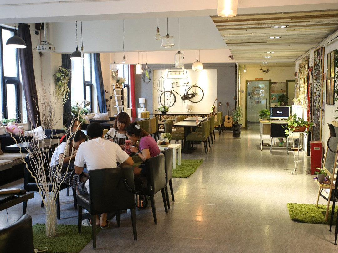 乐荷梦想青年旅舍主图