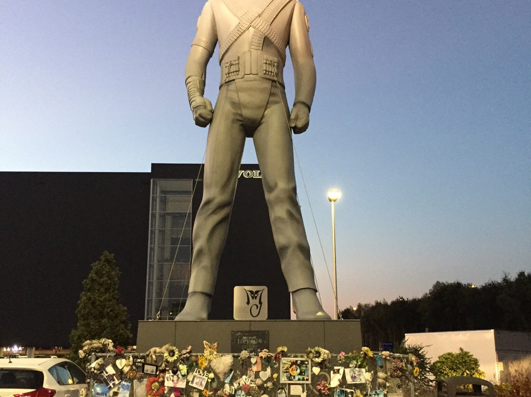 Michael Jackson Memorial-Best必去景点