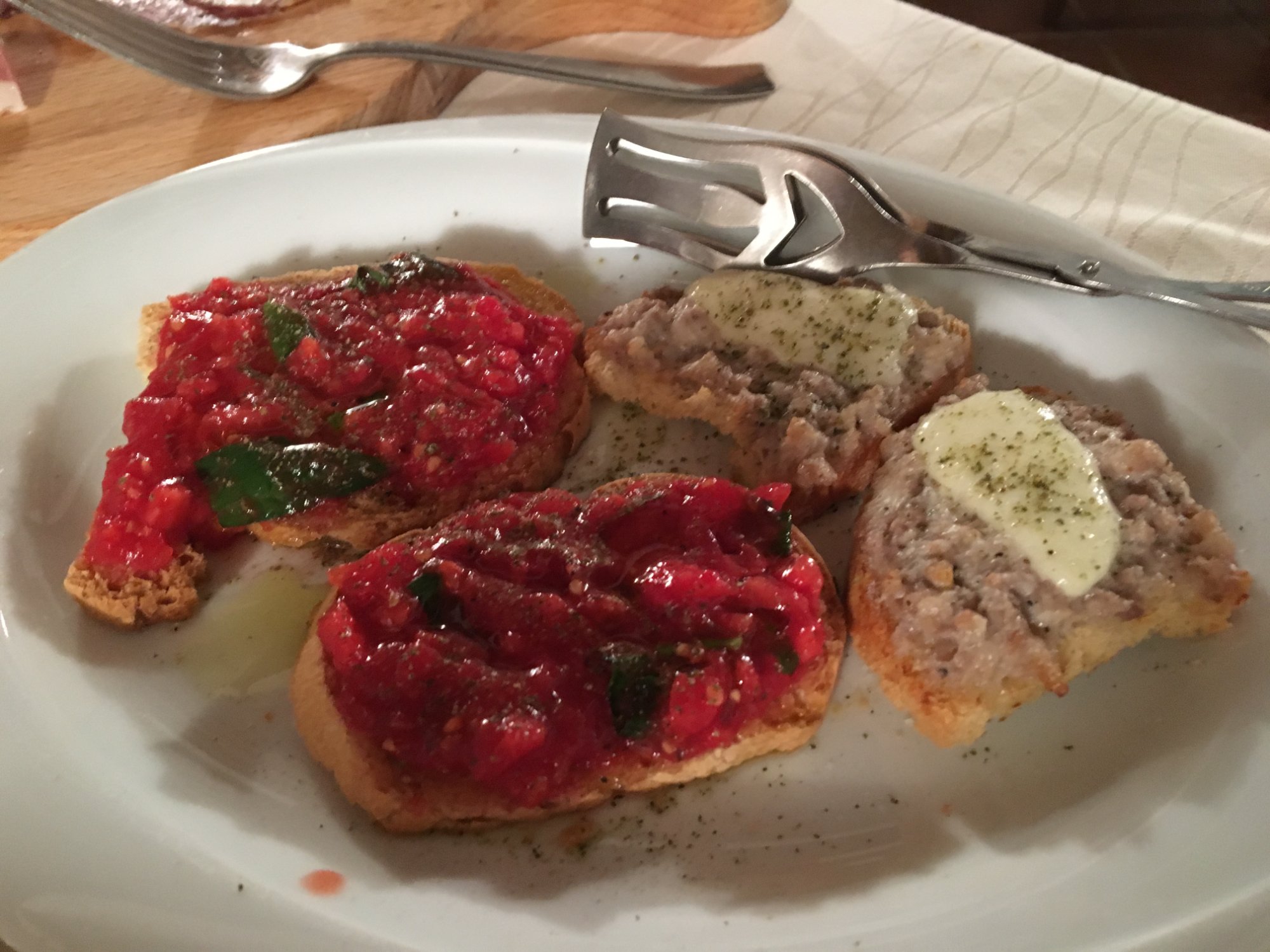 Soggiorno Taverna Celsa-餐饮