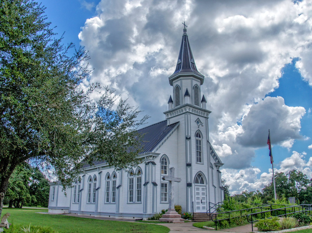 St. Cyril and Methodius Catholic Church景点图片