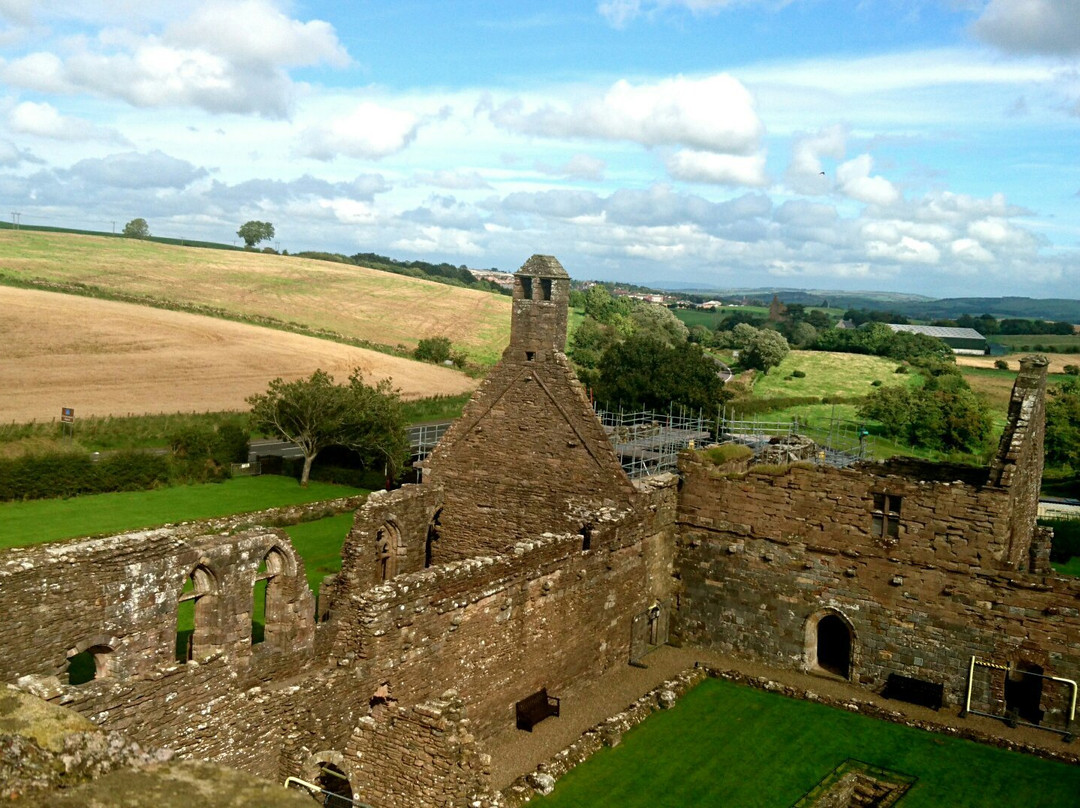Crossraguel Abbey景点图片