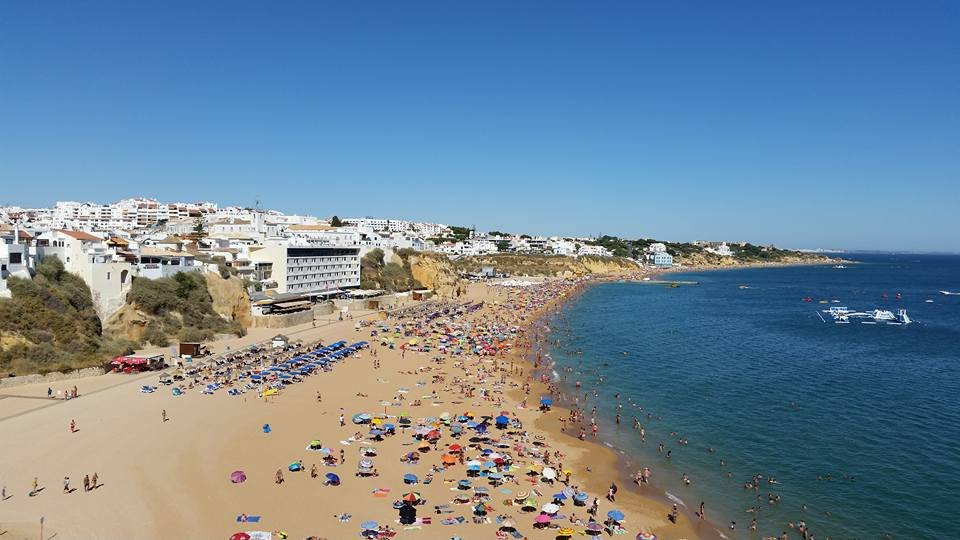 Praia do Peneco景点图片