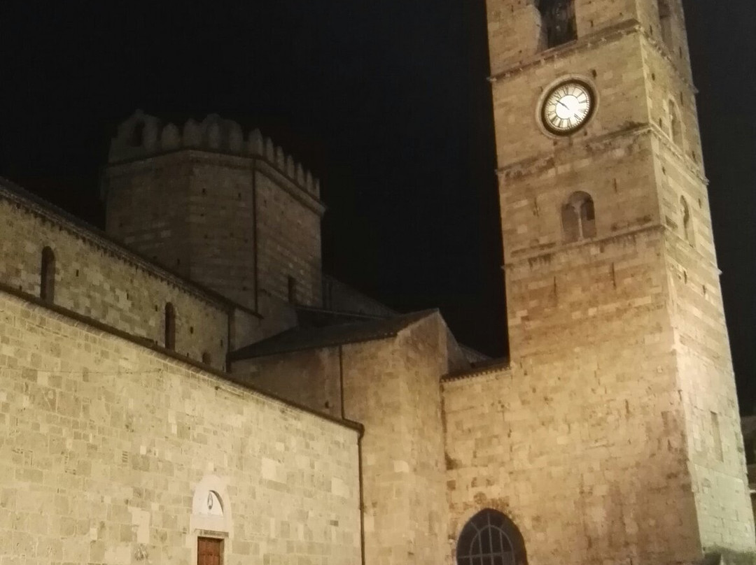 Piazza Della Libertà-泰拉莫必去景点