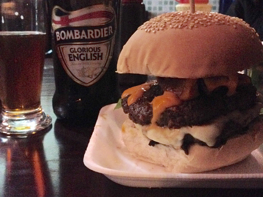 Varginha餐馆和美食-Pub Bulldog´s Hamburgueria