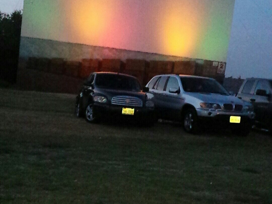 Galaxy Drive-in Movie Theatre-恩尼斯必去景点