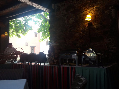 Jurica餐馆和美食-Los Hules