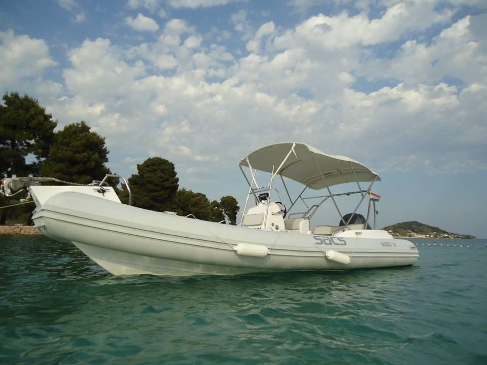 Rent a Boat & Apartment Leut景点图片