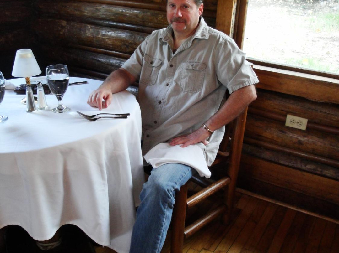 The Trail Shop Inn and Restaurant主图