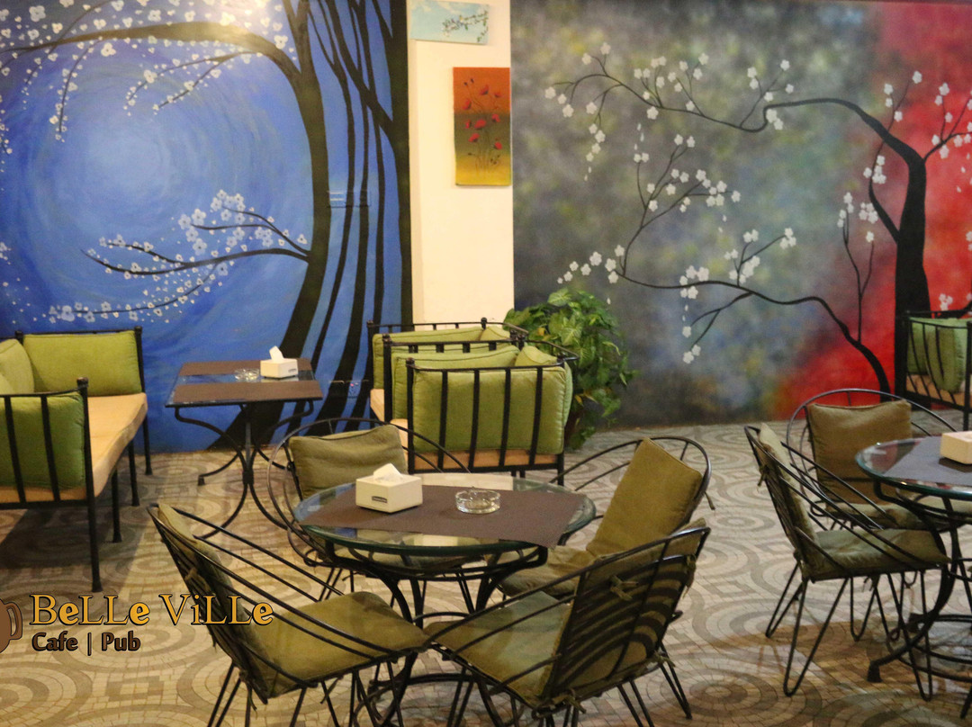 Bhatbhateni餐馆和美食-Belle Ville Cafe Pub