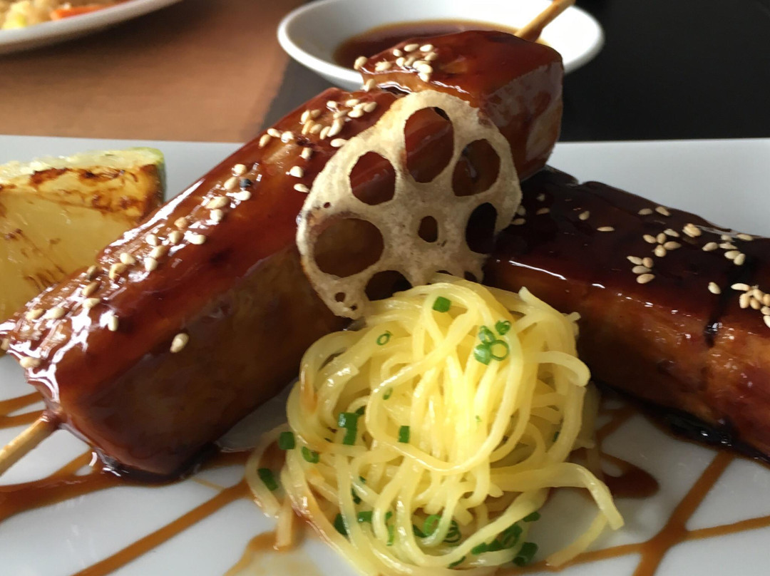 Tahini Sushi Bar & Restaurant