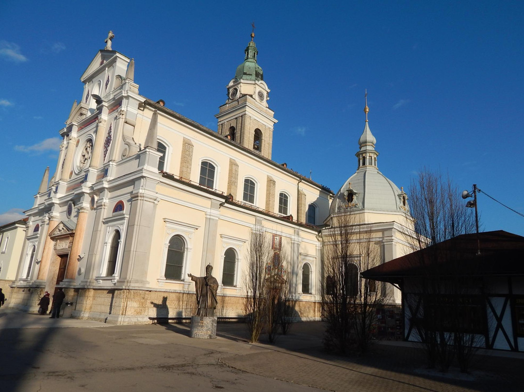 Basilica of Mary Help of Christians-Brezje必去景点