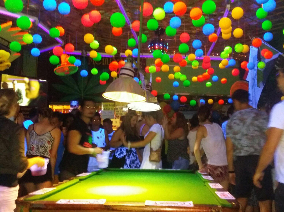 Sugar Member Bar-北碧必去景点