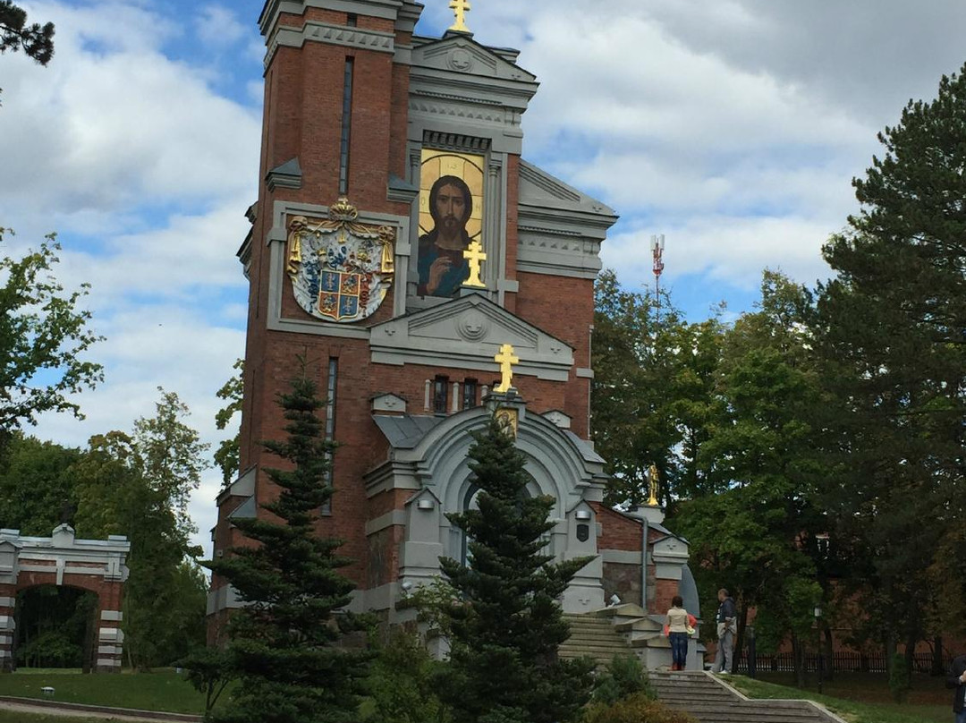 Holy Trinity Church-米尔必去景点
