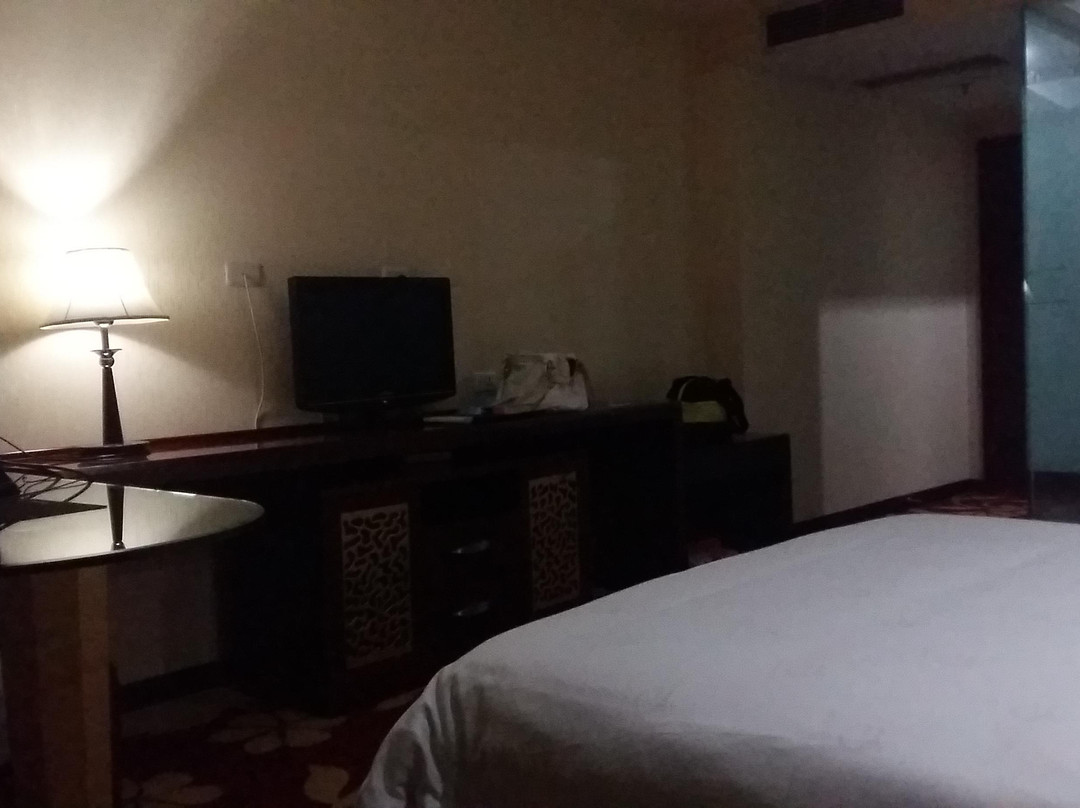 云阳云春世纪大酒店主图