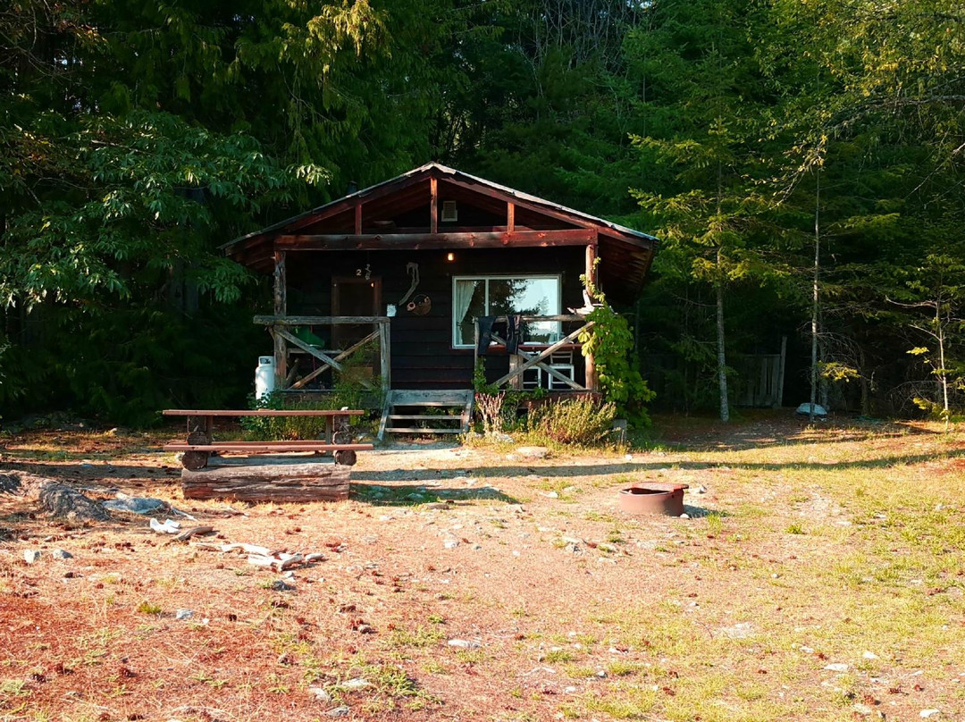 Lillooet Lake Lodge